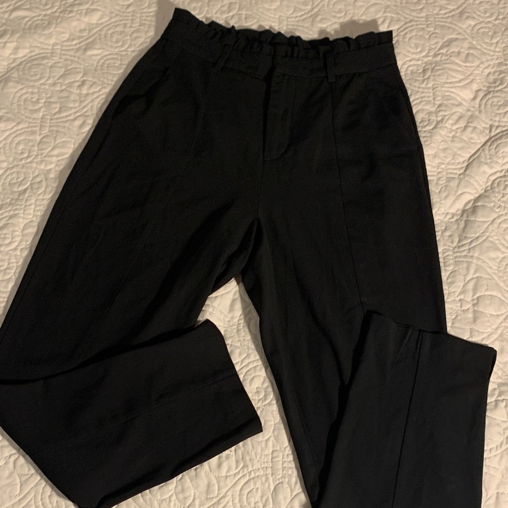 Woman’s DO+BE black dress pants Size M